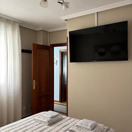 Completo En * Gijón